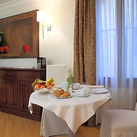 312 Piazza San Marco Hotel